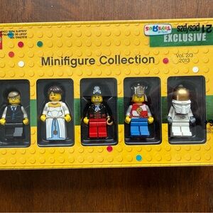 LEGO TOYS R US 2013 BRICTOBER EXCLUSIVE MINIFIGURE COLLECTION 2 of 3 #5002147